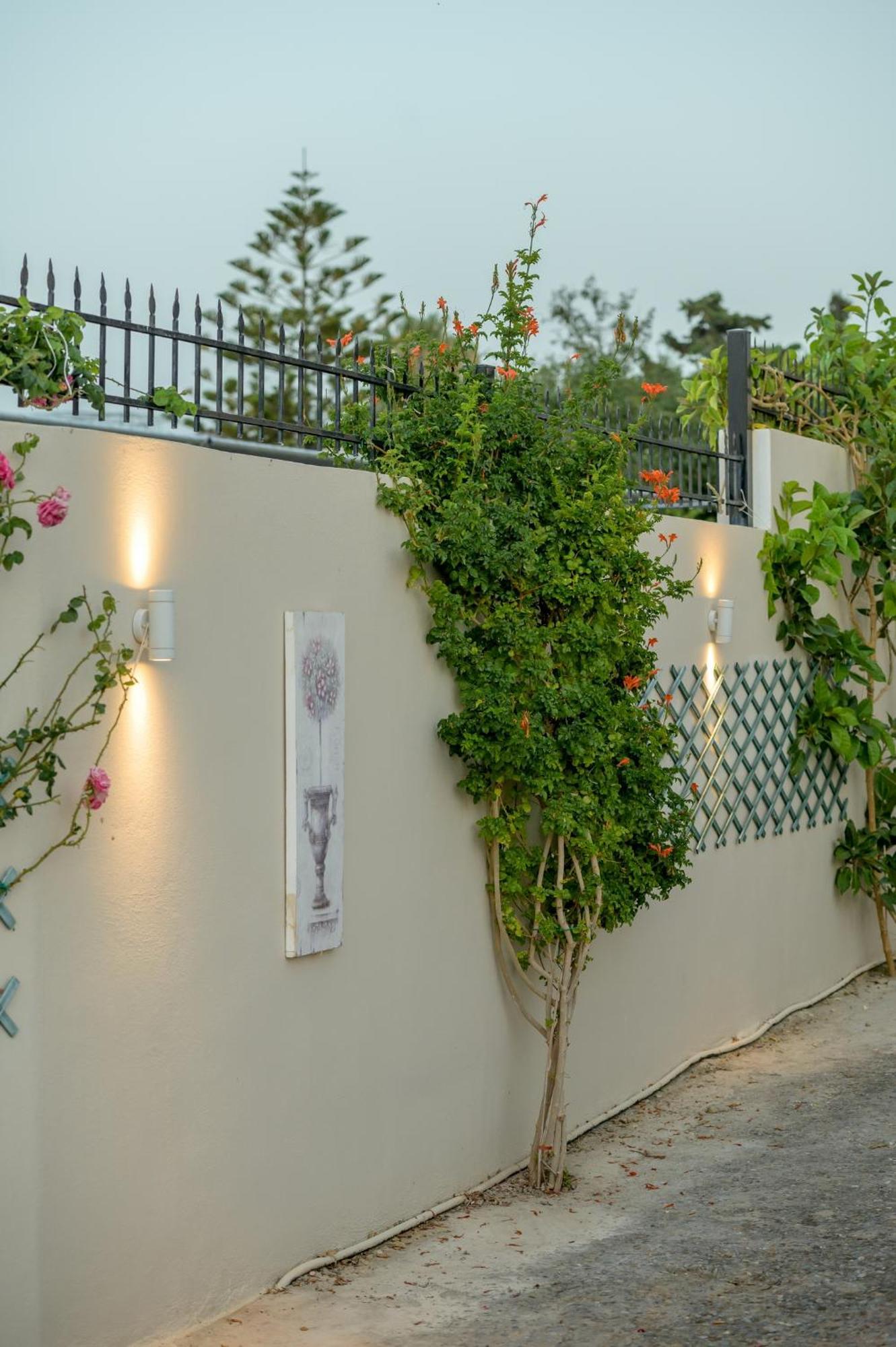 Villa Araucaria - Private Pool, Jacuzzi, Sea View Rethymno  Екстер'єр фото